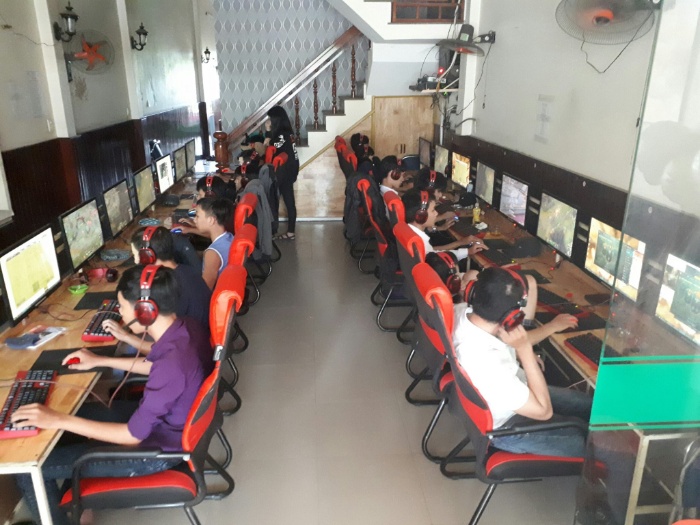 Mơ thấy mình trốn học đi đánh điện tử chứng tỏ bản thân chủ nhân sống vô cùng kiêu ngạo