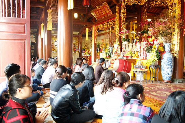 Dùng lễ nghi và tế lễ để giải đen Dùng lễ nghi và tế lễ để giải đen